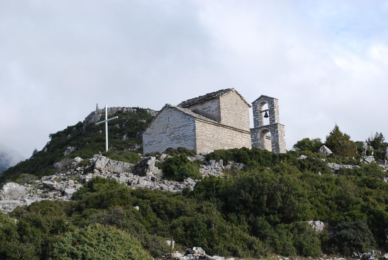Hotel Faraggi Kleidonia Exterior photo